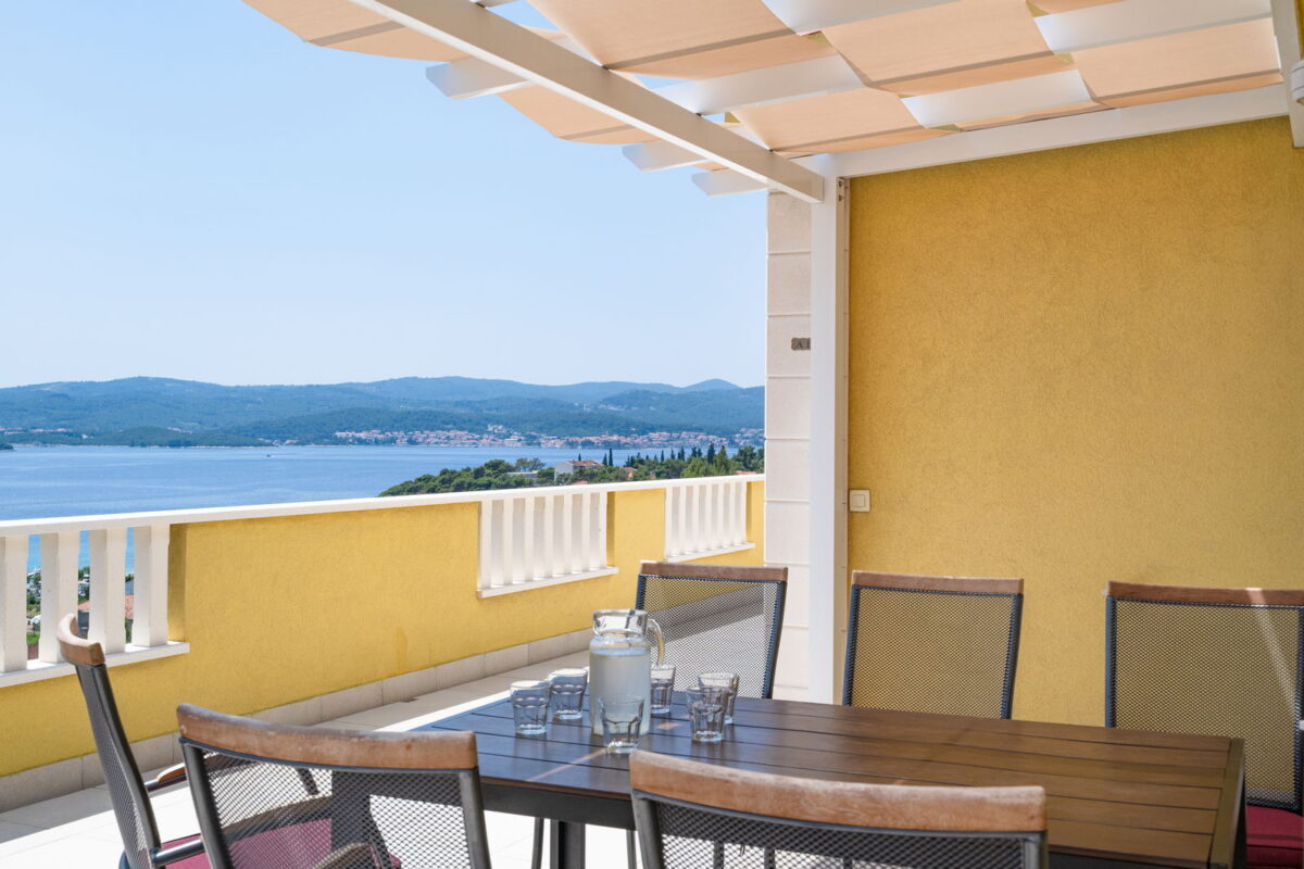 lidia apartment1 terrace 06 2025 pic 06 1200x800